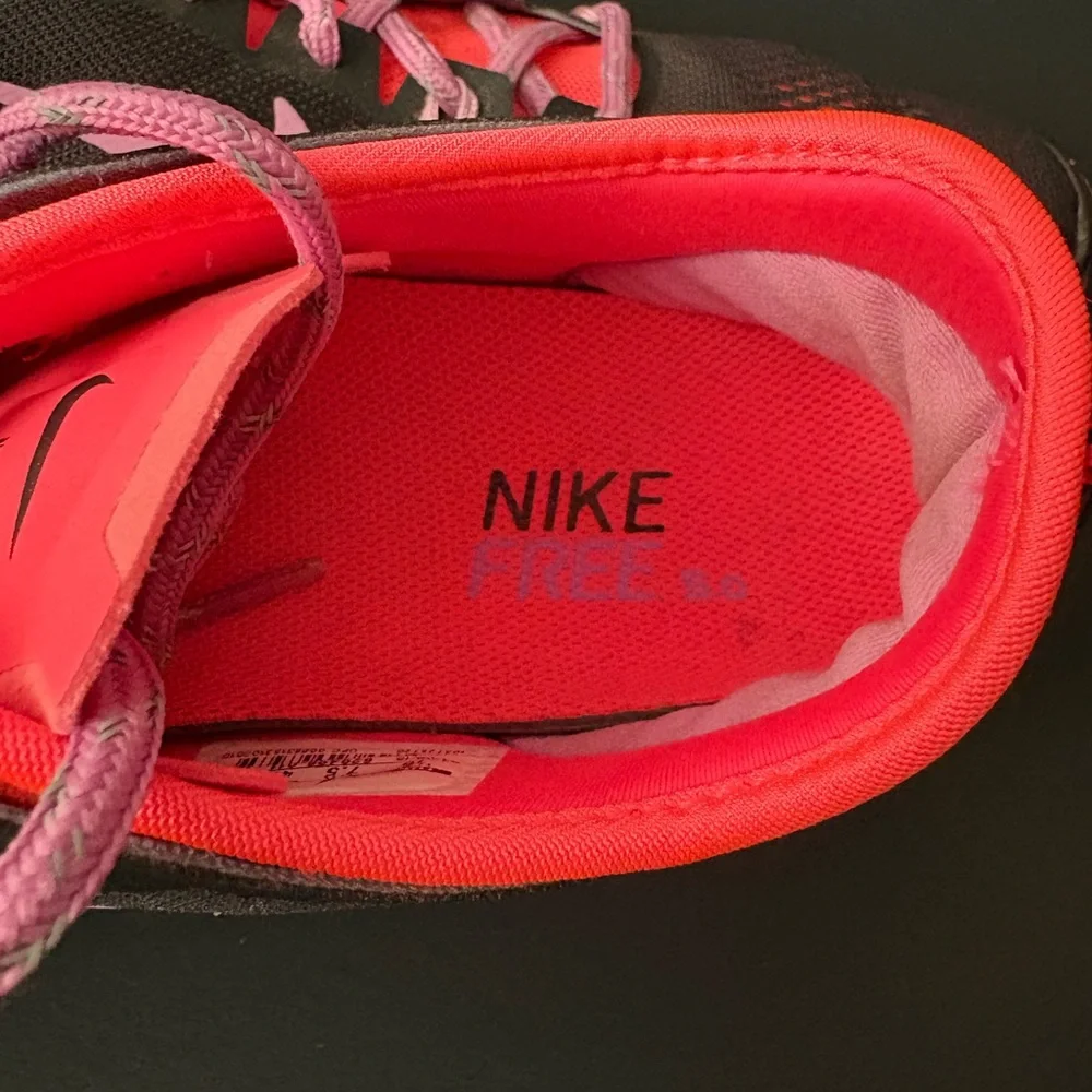 Nike Women's Free 5.0 TR Fit 4 Athletic Shoes